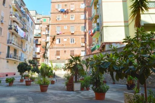 Апартаменты La Casa Di Margi Неаполь Экстерьер фото